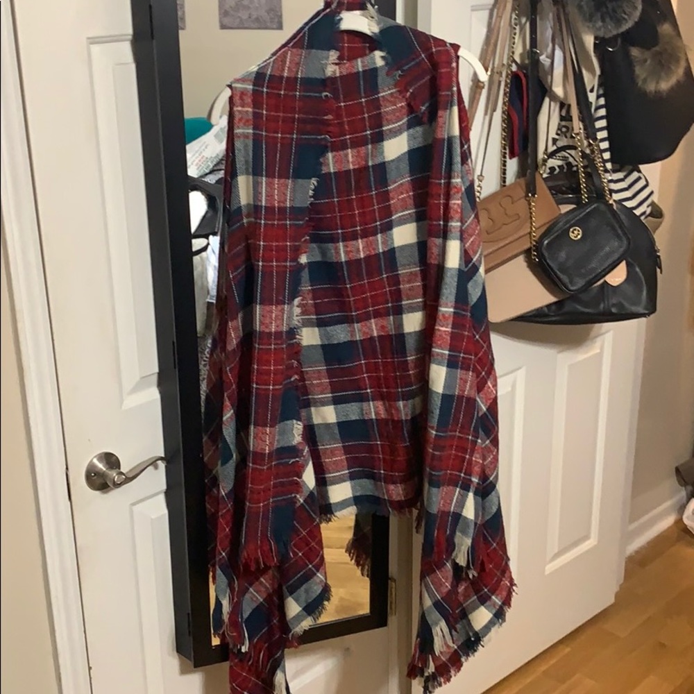 Sleeveless flannel cardigan
